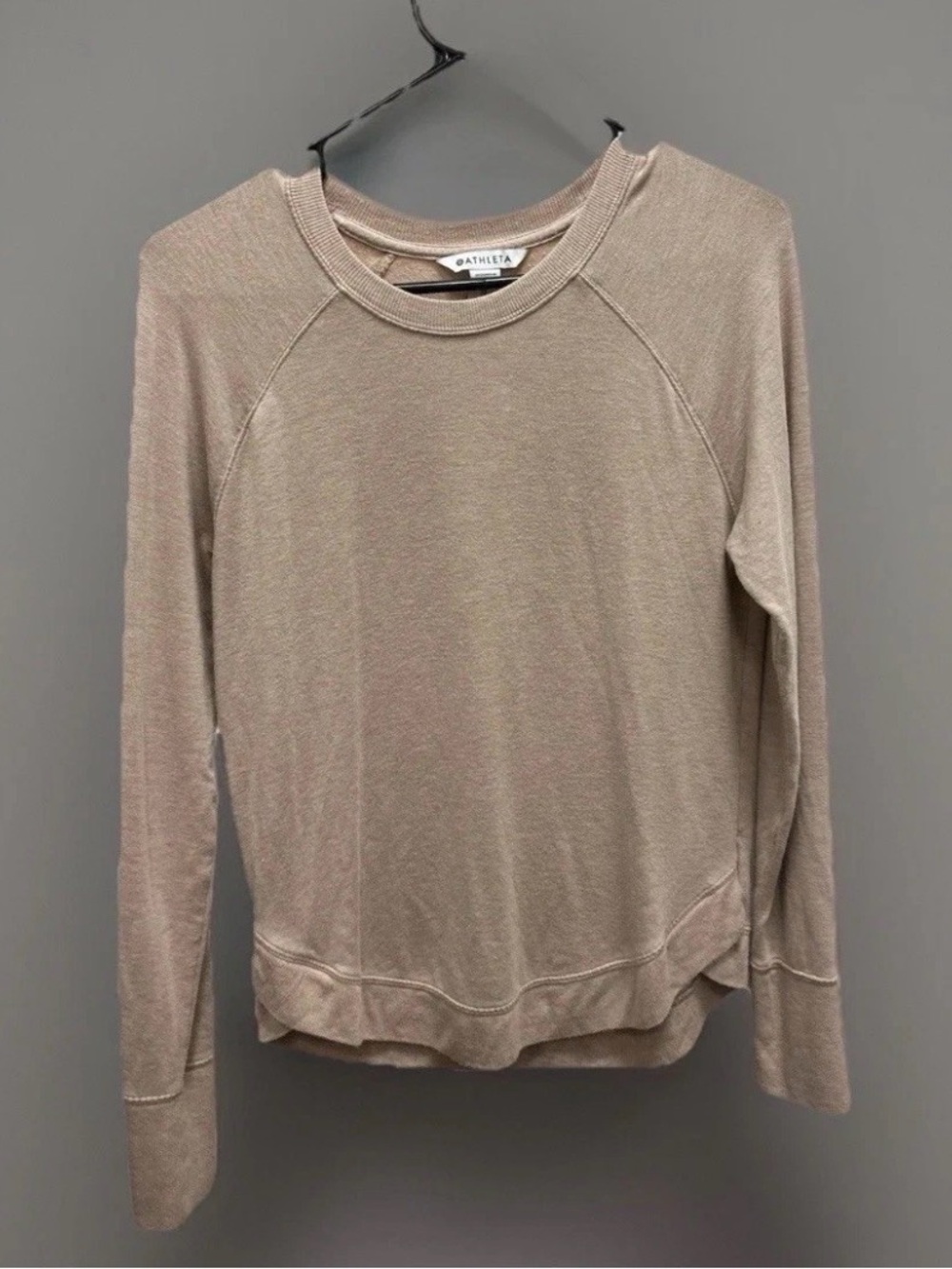 Athleta Women's Long-Sleeve Crewneck Top in Taupe XS